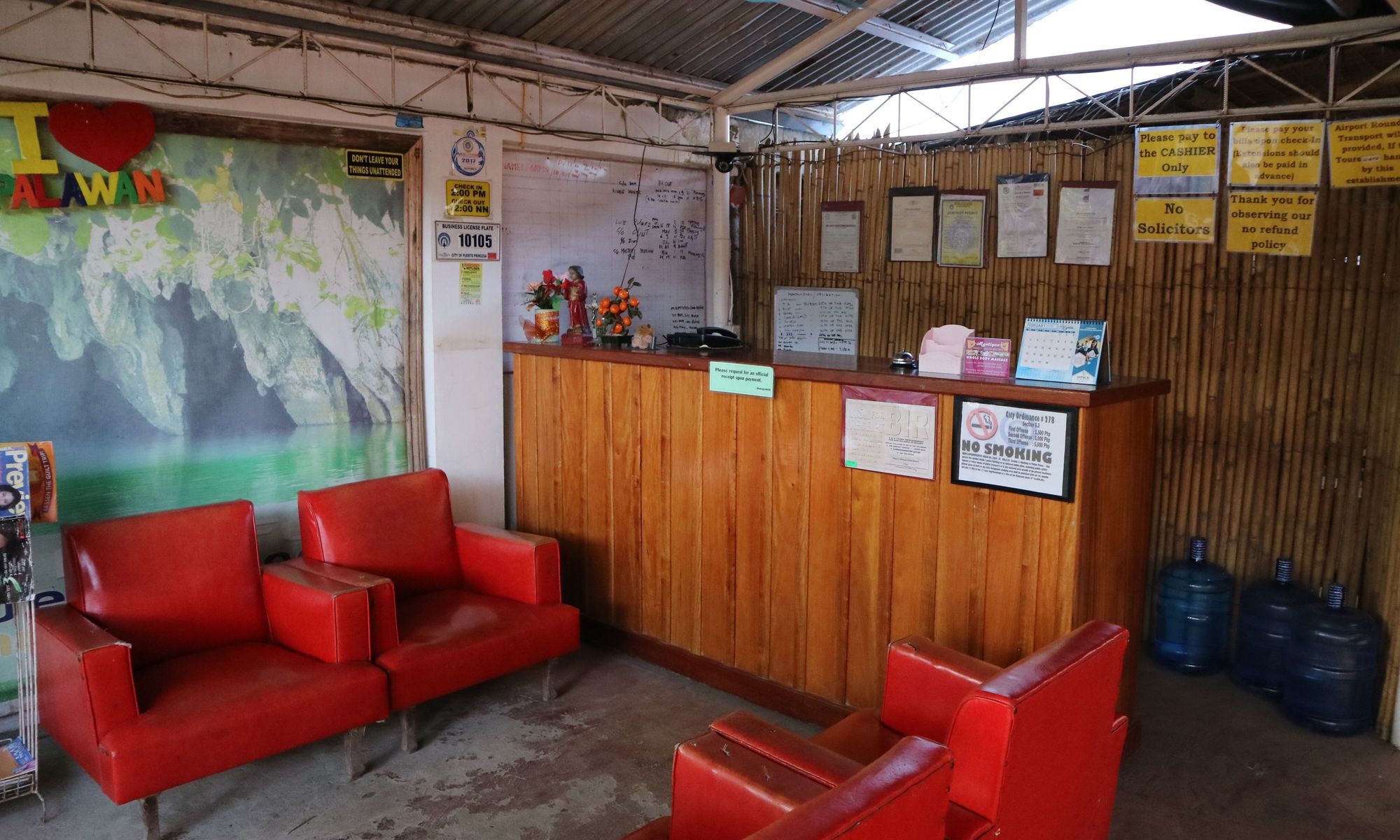 Хостел Almonte Transient Puerto Princesa Екстер'єр фото